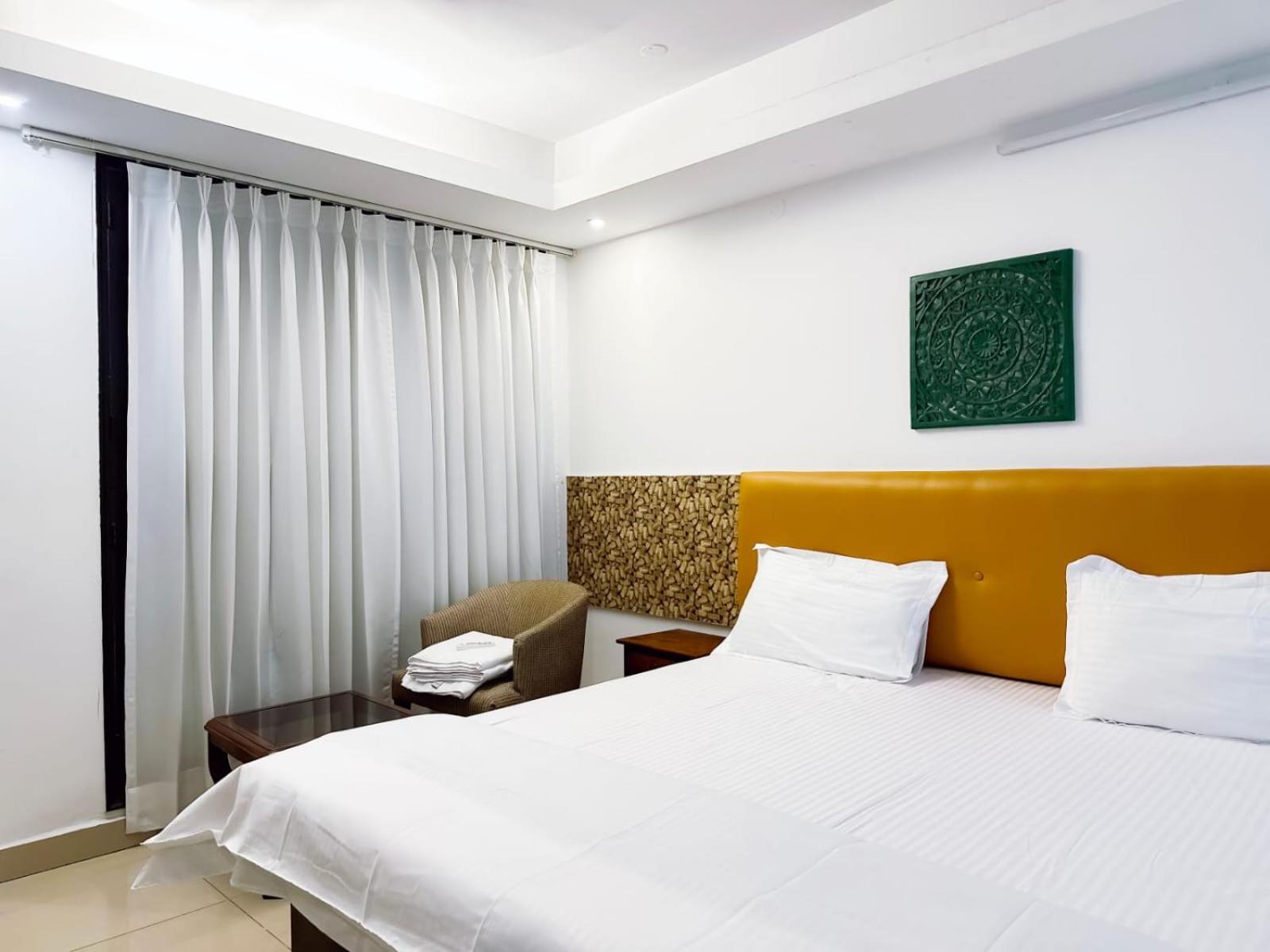 Hotel Blueberry Ню Делхи Екстериор снимка